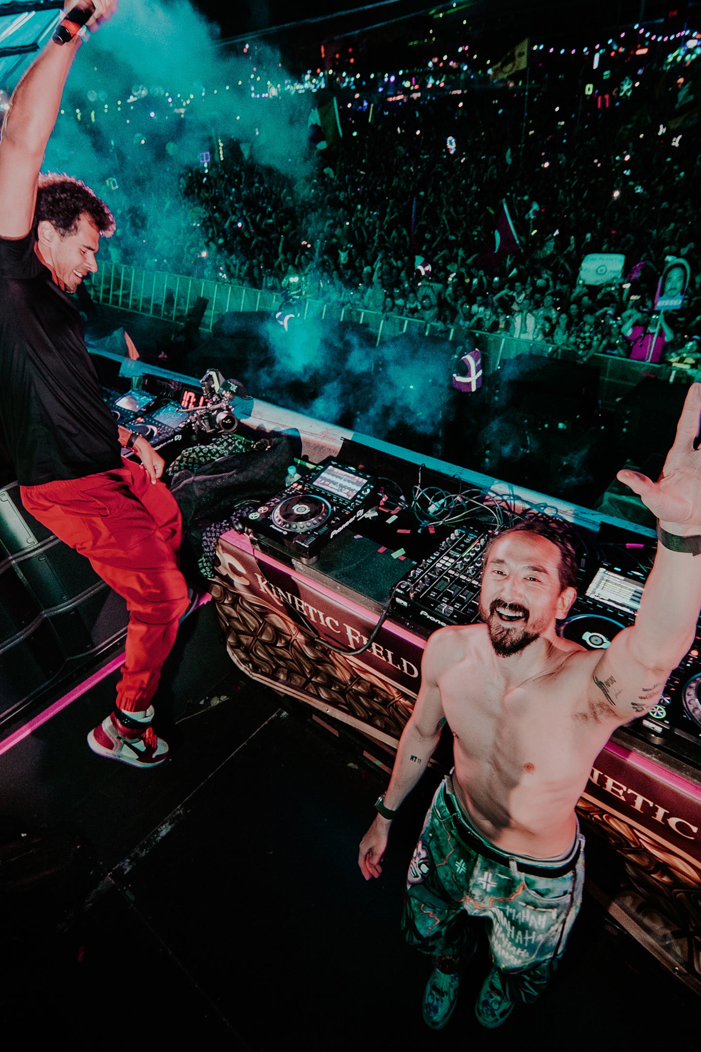 AOKI1OF1 HAHA HYRO ZIP JEANS #1068