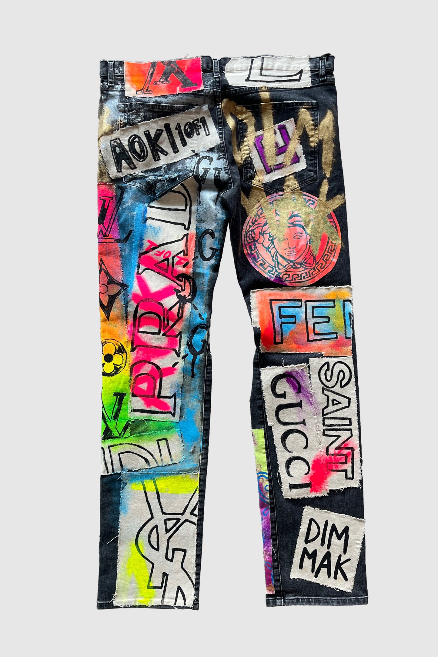 AOKI1OF1 GRAFFITI STYLE DESIGNER PATCH JEANS #1010